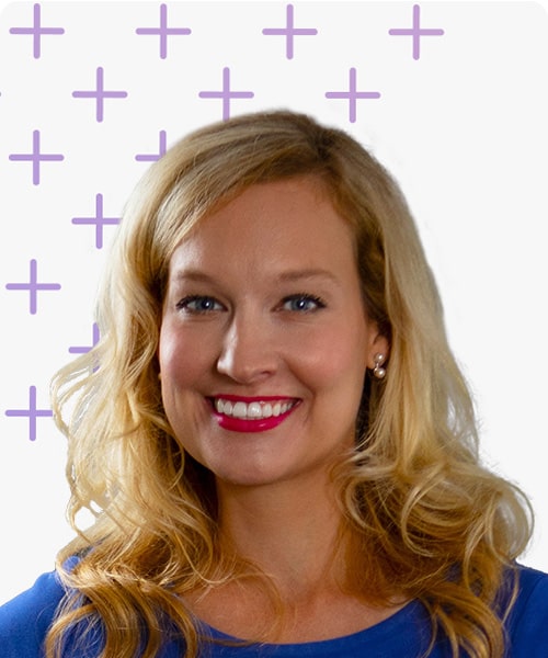 julianne-headshot-min